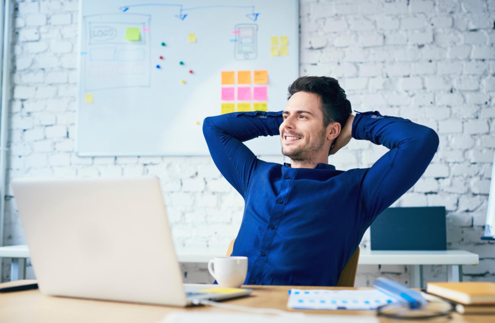 Naturalne składniki żywieniowe ilustrujące zasady zbilansowanej diety